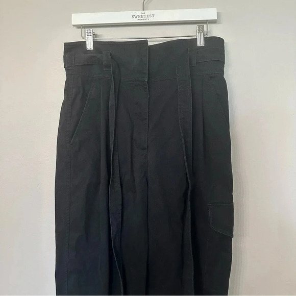 Wilfred Free Aritizia Black High Rise Paper Bag Pants with Tie Size 10 - Picture 3 of 11